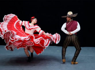 Ballet Folklórico de la Universidad de Guanajuato celebra 40 años con “Tradiciones vivas” en el Teatro Juárez