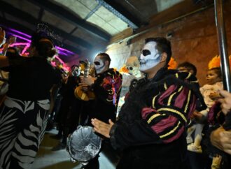 Vibra Guanajuato con callejoneadas macabras y videomapping